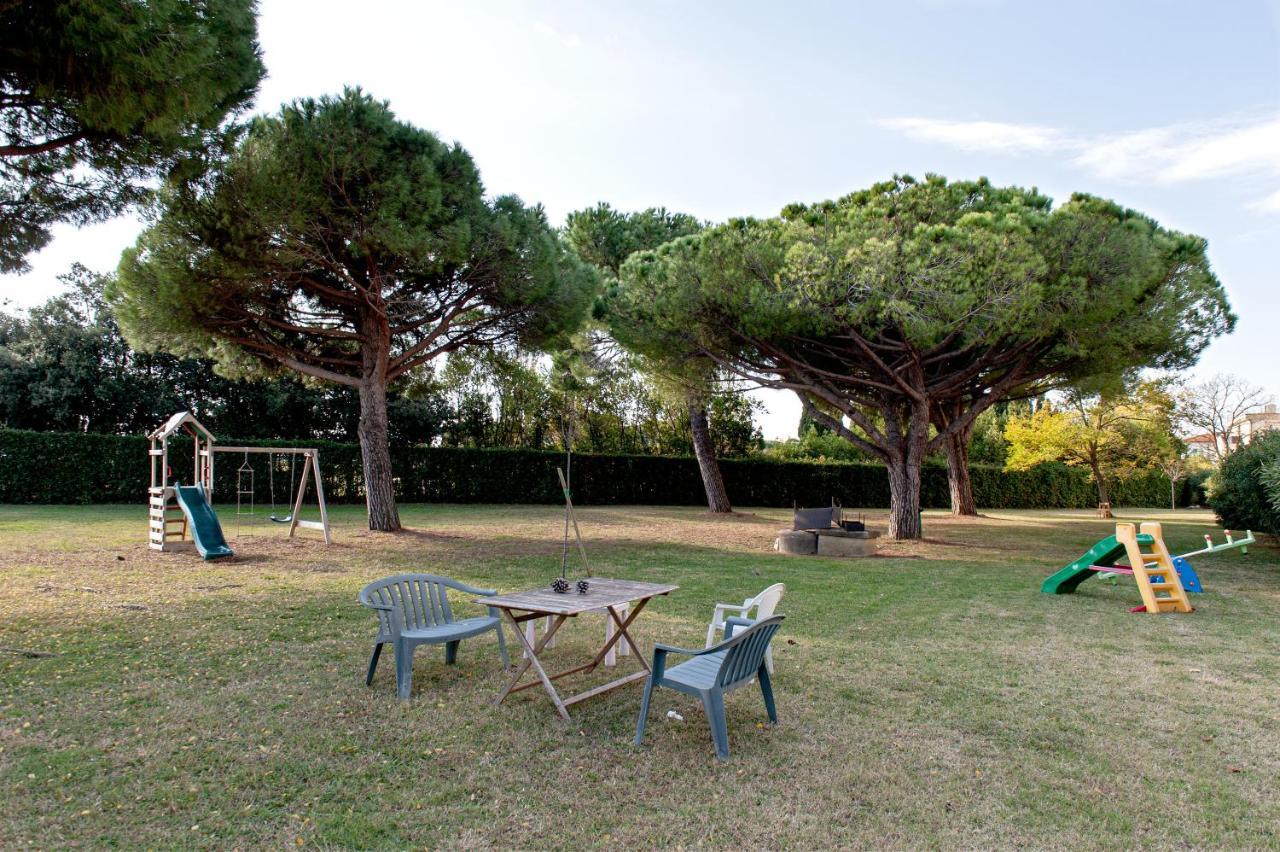 Casina Di Liliana Appartement Livorno Buitenkant foto
