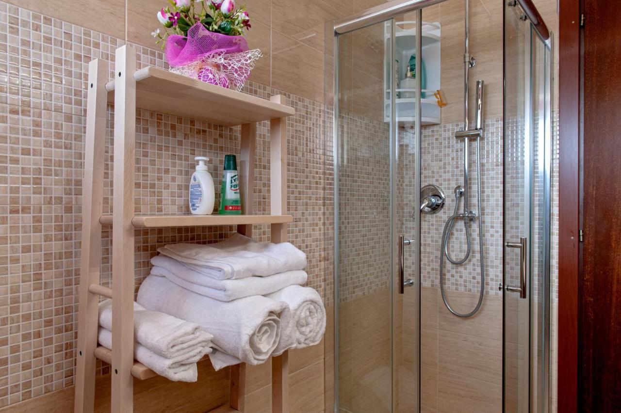 Casina Di Liliana Appartement Livorno Buitenkant foto